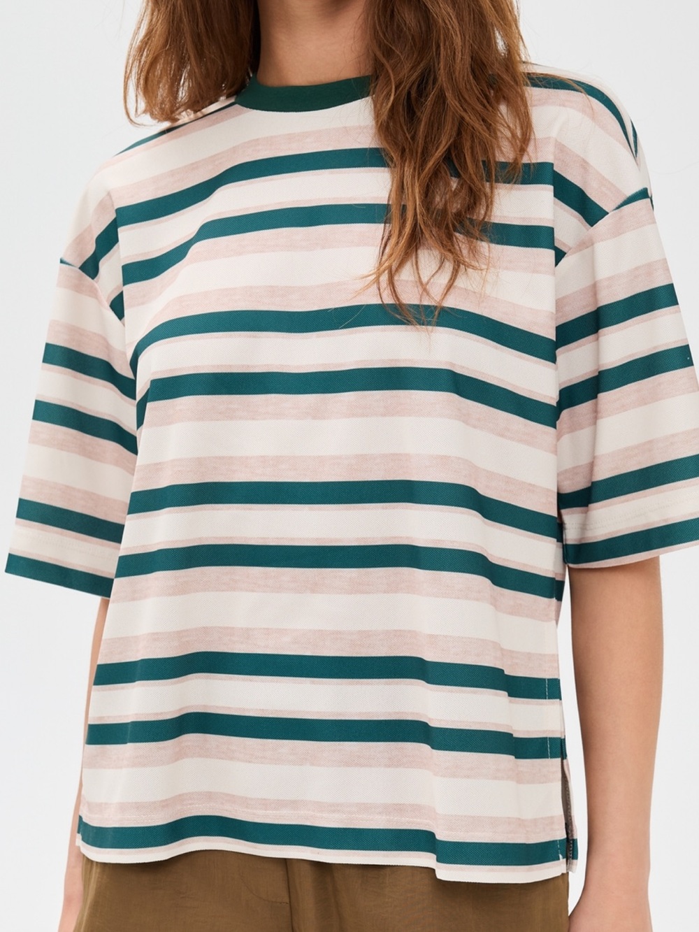 LIONESS emerging tee in green stripe